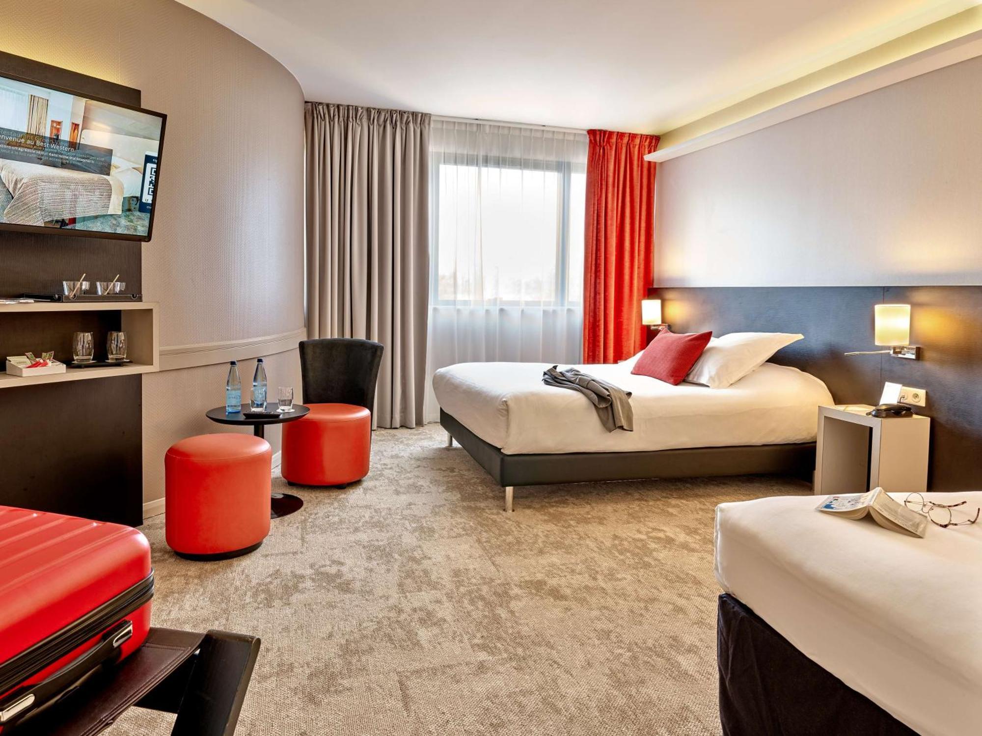 Western Technopole Hotel 4*